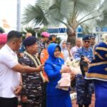 Kapolda Sumbar Hadiri Penyambutan Komandan Kodaeral II Di Bandara Internasional Minangkabau IMG-20250817-WA0004