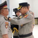 Polres Sintang Gelar Upacara Korp Raport Kenaikan Pangkat Pengabdian Bagi Salah Satu Personelnya IMG-20251104-WA0012