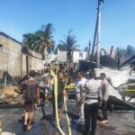 Kebakaran Hanguskan Sejumlah Bangunan Usaha di Gili Trawangan img-20260312-wa00147526841970560972678
