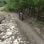 Akses Jalan Desa Poli Rusak Parah, Ekonomi dan Pendidikan Lumpuh IMG-20260331-WA0328