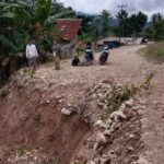 Jalan Putus Total Akibat Hujan Deras, Masyarakat Desa Netutnana Memohon Perhatian Serius Bupati TTS.