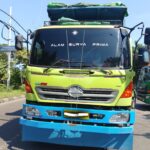 KECELAKAAN LALULINTAS DI JALAN MARGOMULIO, TRUK BESAR TABRAK MOTOR, 1 JIWA MENINGGAL DITEMPET