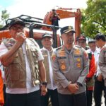 Bupati Deli Serdang Tinjau Langsung Longsor Sembahe, Percepat Penanganan dan Bantuan untuk Korban img-20260408-wa00922742933060595806572