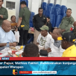 Kunjungan Dinas ke Waropen, Gubernur Papua Terima Dokumen Perizinan Tambang Emas Koperasi Didat Merah Putih 430902