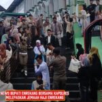 *Bupati dan Kapolres Lepas Jemaah Haji Enrekang, Suasana Haru Iringi Keberangkatan* IMG-20260505-WA0091
