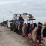 Kapten Inf Syarifuddin Pimpin Babinsa Galut Dan Warga Tamalate Bersihkan Pantai Soreang IMG-20260508-WA0030