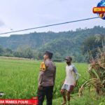 *Dukung Ketahanan Pangan, Bhabinkamtibmas Desa Sampe Dampingi Petani Optimalkan Lahan Produktif* IMG_20260521_184137