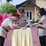 Pimpin Sertijab Dua Kasat dan Kapolsek Lunyuk, Kapolres Sumbawa Tekankan Penyegaran Organisasi dan Inovasi Baru img-20260519-wa00248633796269659791933