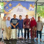 Kapolres Sumbawa Barat Serahkan Daging Kurban Langsung ke Masyarakat dan Media img-20260527-wa00515997206566588287685