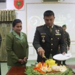 Pemotongan Nasi Tumpeng Mewarnai Acara Syukuran HUT Kodam XIV/Hasanuddin Di Kodim 1426 Takalar IMG-20260601-WA0003