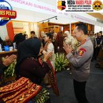 Kapolri Tinjau Stan Bhayangkari Sumsel, Produk UMKM Lokal Tuai Apresiasi di JICC Senayan.
