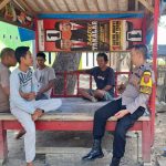 Bhabinkamtibmas Ajak Warga Perkuat Ronda Malam Dan Semarakkan Kemerdekaan Di Desa Banyuanyara
