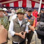 Menhut Raja Antoni Minta Karhutla Pelalawan Tak Ditinggal Sebelum Pendinginan Tuntas IMG-20260828-WA0024