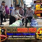 Peringati HUT ke-81 RI, Polres Pasuruan Kota Salurkan Air Bersih untuk Warga Pesisir