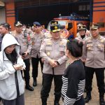 Kapolda Kalbar Salurkan Air Bersih Kepada Masyarakat, Turut Serta Satgas Edukasi IMG-20260911-WA0071