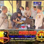 Optimalisasi Sarana Komunikasi Polri, Kasie TIK Polres Pangkep Lakukan Pengecekan HT Personel Polsek Segeri IMG-20260917-WA0031