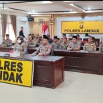 Polres Landak Ikuti Pembinaan Rohani Bersama Kapolri dan Gus Baha Secara Daring