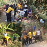 Dukung Gerakan Indonesia ASRI, Polsek Pakis Bersih-bersih Lingkungan PhotoGrid_Site_1789647398162 (2)