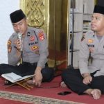 Polda Kalbar Gelar Binrohtal, Perkuat Keimanan dan Profesionalisme Personel IMG-20261015-WA0014
