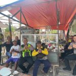 Lewat "Ngopi Kamseltibcar" : Kasat Lantas Polres Jember Eratkan Silaturahmi dan Himbau Keselamatan Berkendara IMG-20261015-WA0023 (1)