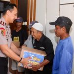 HUT Humas Polri Ke-75, Polres Takalar Salurkan Bantuan Sembako Kepada PLH, Komunitas Bentor, Dan Mitra Media