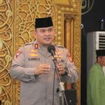 Jumat Keliling di Masjid Mujahidin, Kapolda Kalbar Ajak Masyarakat Cegah Bullying dan Tangkal Hoaks