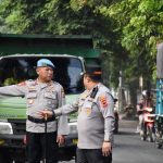 Kapolresta Cirebon Turun Langsung Pantau Gatur Lalu Lintas, 979 Personel Siaga di 166 Titik