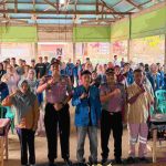 KAPOLRES SBB BERSAMA MAHASISWA KKN UNPATTI EDUKASI MASYARAKAT DUSUN POHON BATU TENTANG BAHAYA NARKOTIKA, JUDI ONLINE, DAN MIRAS