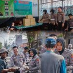 Jumat Berkah Satlantas Polres Jember : Hadir di Jalan dan Panti Asuhan, Tebar Kepedulian & Pesan Keselamatan Berlalu Lintas PhotoGrid_Site_1791539813509