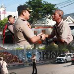 Wakapolres Jember Turun Langsung Atur Lalu Lintas di Jalan Trunojoyo, Wujud Pelayanan Humanis di Tengah Aktivitas Pagi